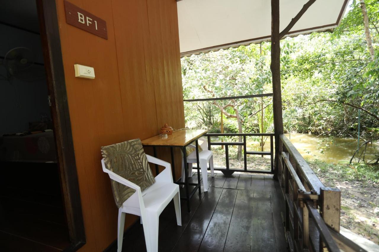 Mata Guesthouse Ko Kut Экстерьер фото